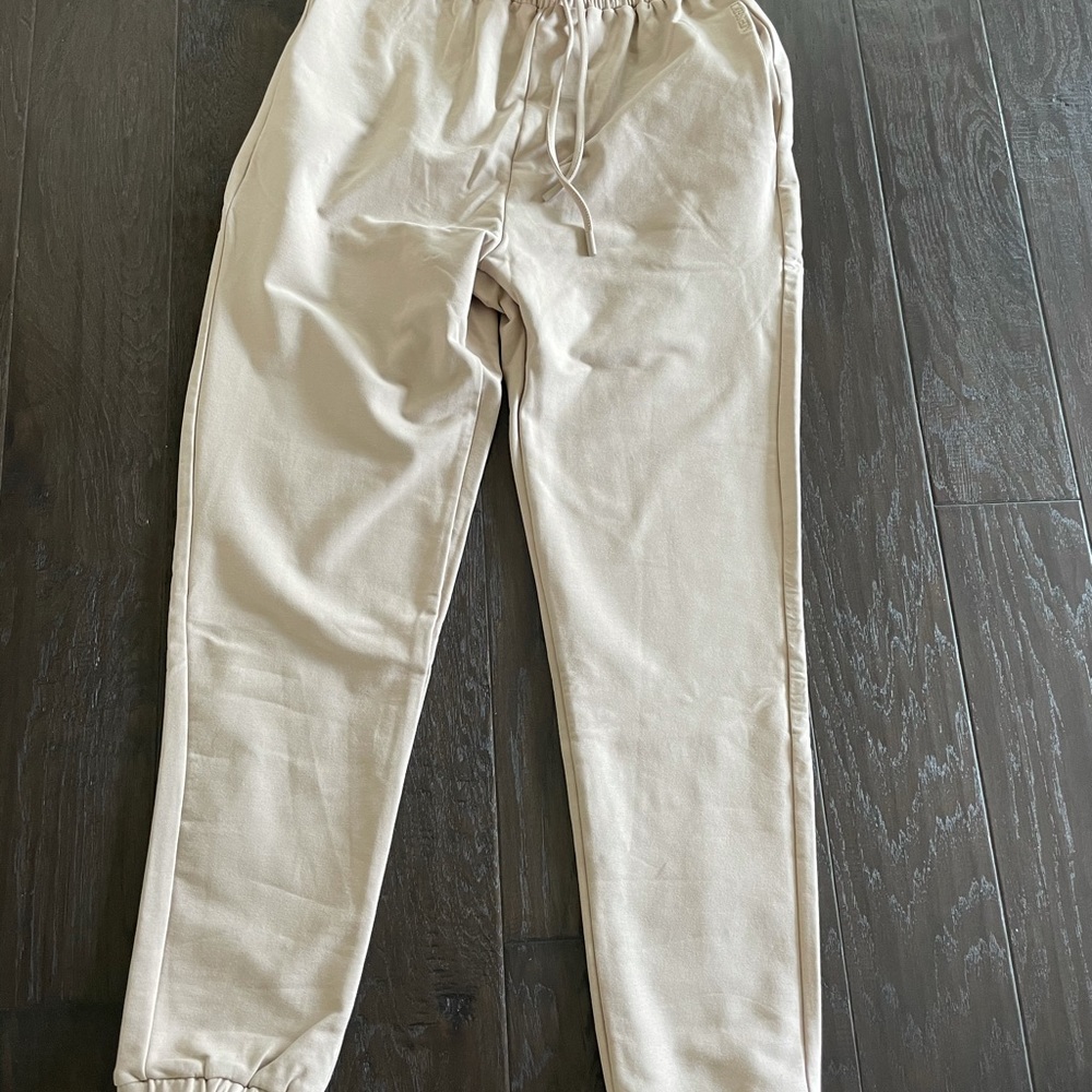 Joggers - Picture 2 of 7